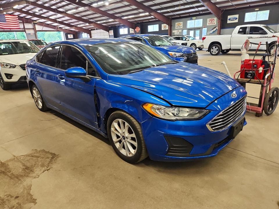 2019 FORD FUSION SE 4