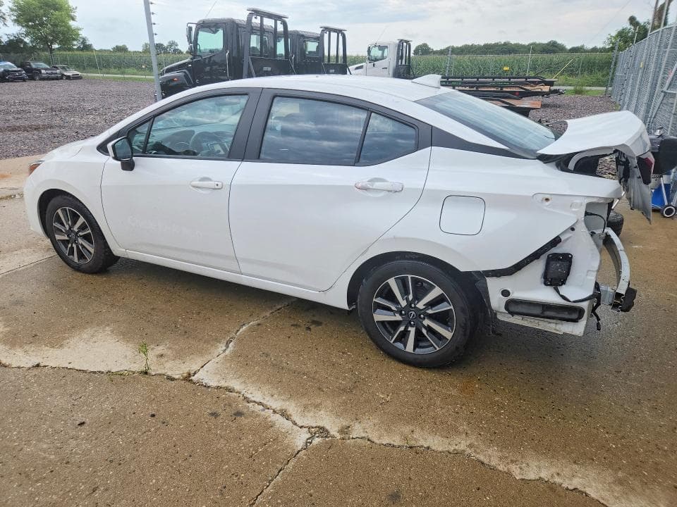 2025 NISSAN VERSA SV 2