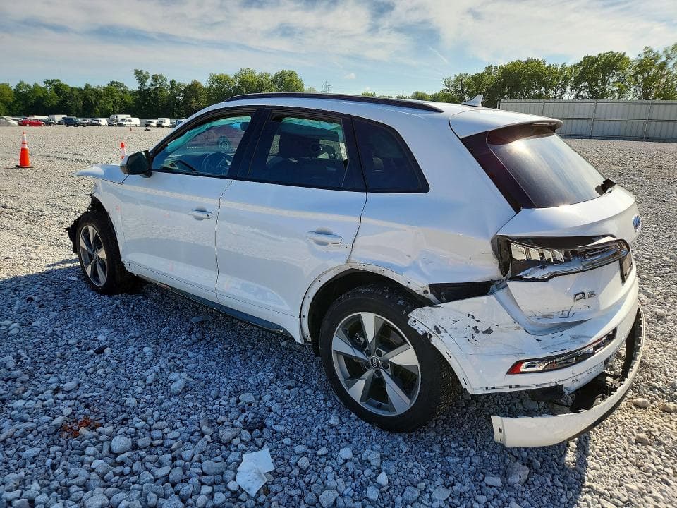 2020 AUDI Q5 PREMIUM 2
