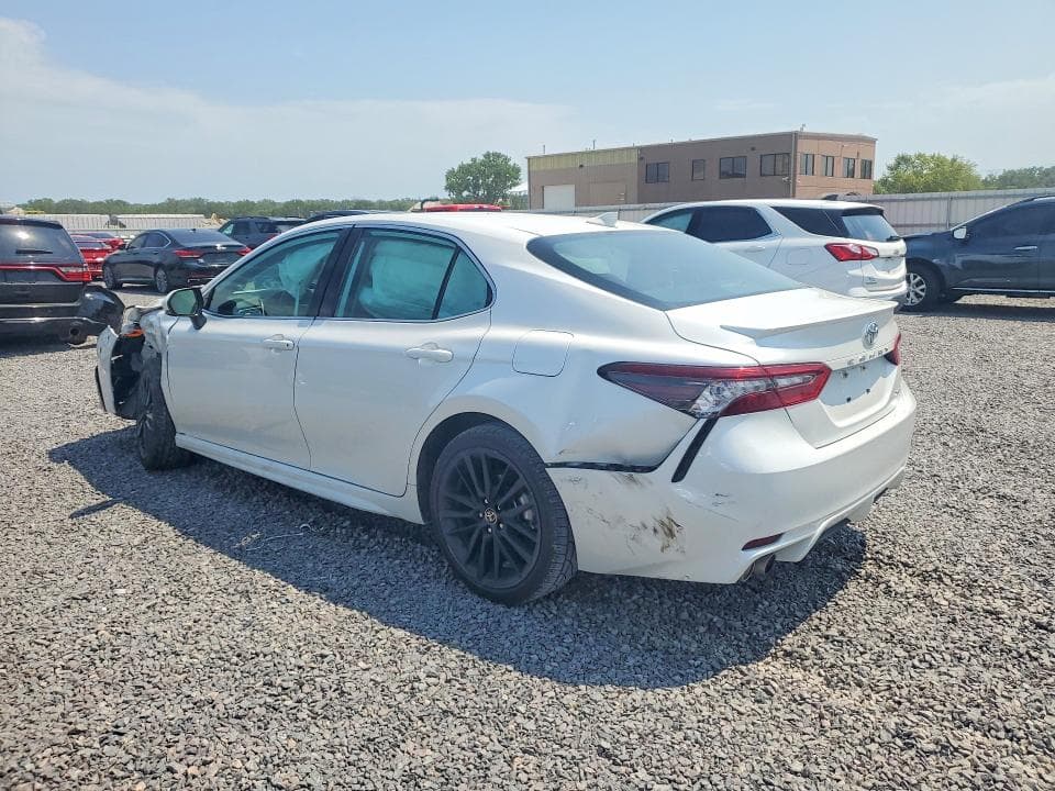 2023 TOYOTA CAMRY XSE 2