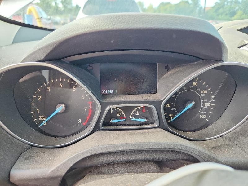 2017 FORD ESCAPE SE 9