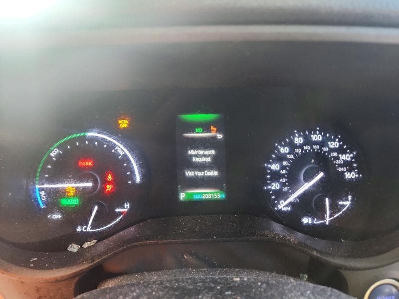 2024 TOYOTA SIENNA LE 9