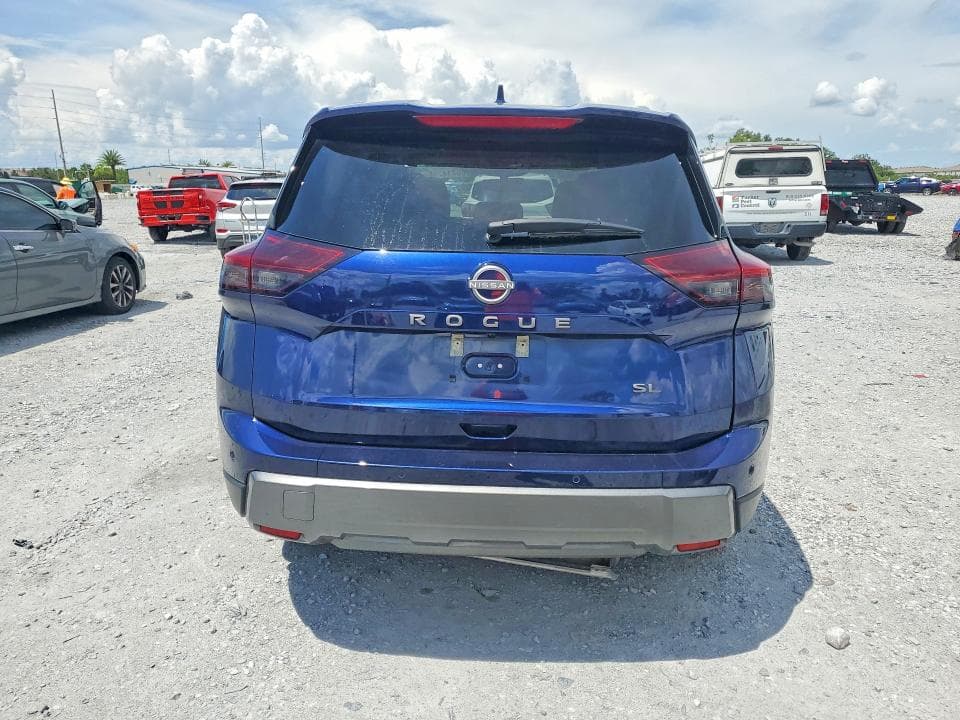 2026 NISSAN ROGUE SL 6