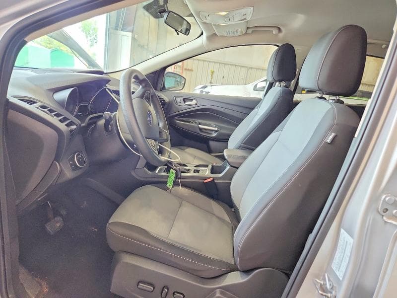 2017 FORD ESCAPE SE 7