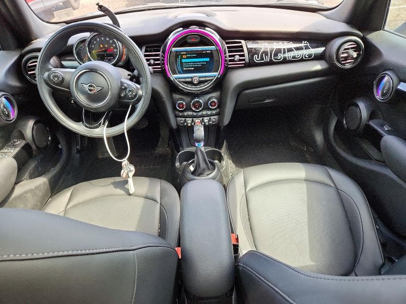 2019 MINI COOPER 8