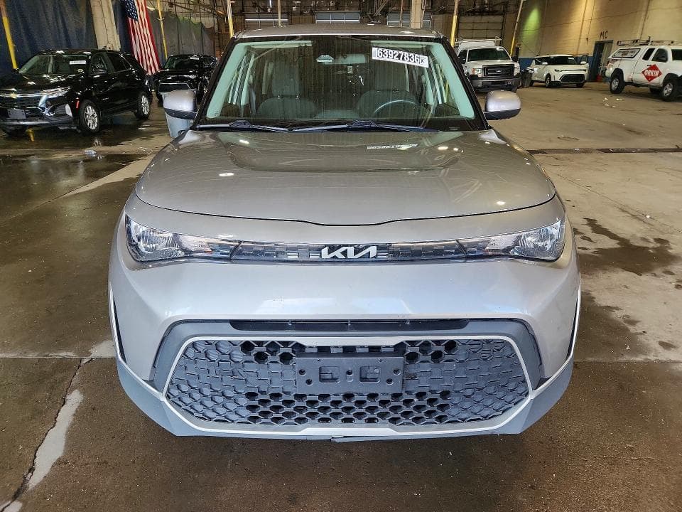2023 KIA SOUL LX 5
