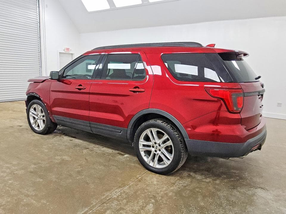 2017 FORD EXPLORER XLT 2