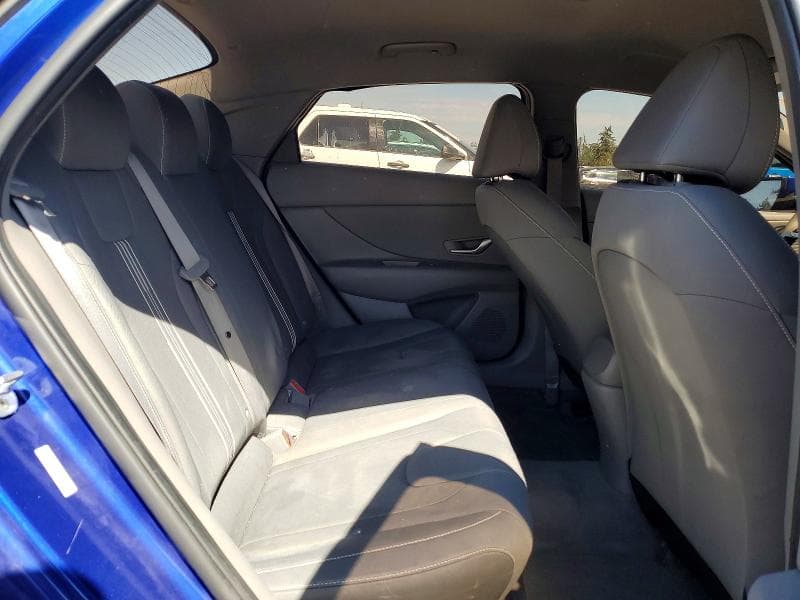 2023 HYUNDAI ELANTRA SEL 10