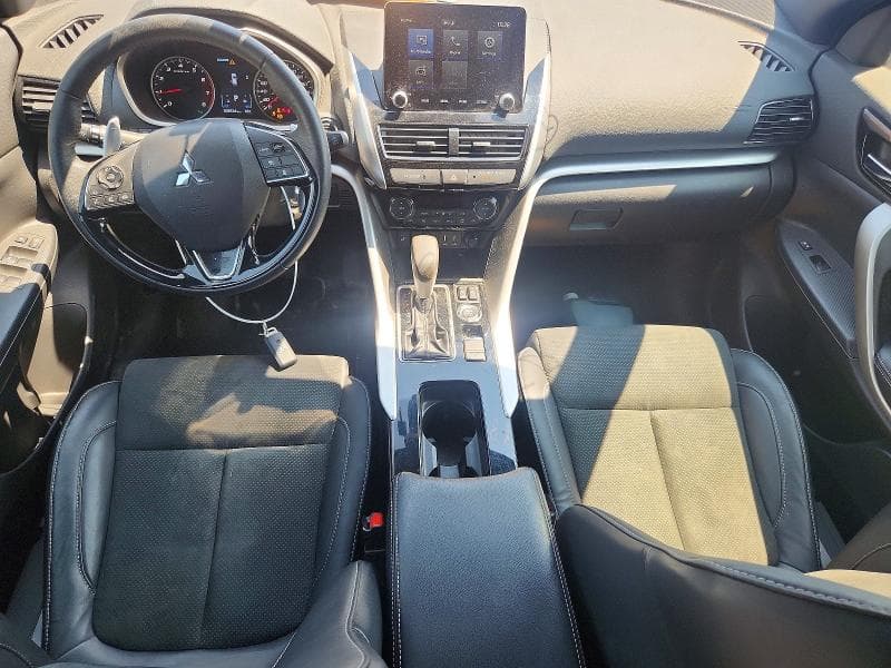 2023 MITSUBISHI ECLIPSE CROSS LE 8