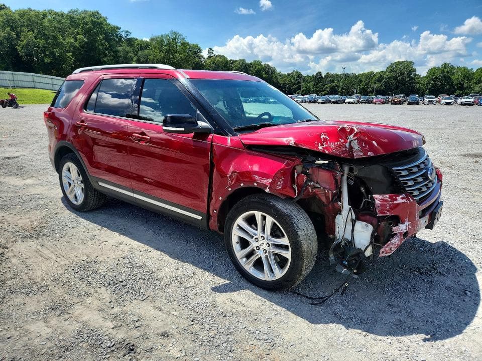 2017 FORD EXPLORER XLT 4