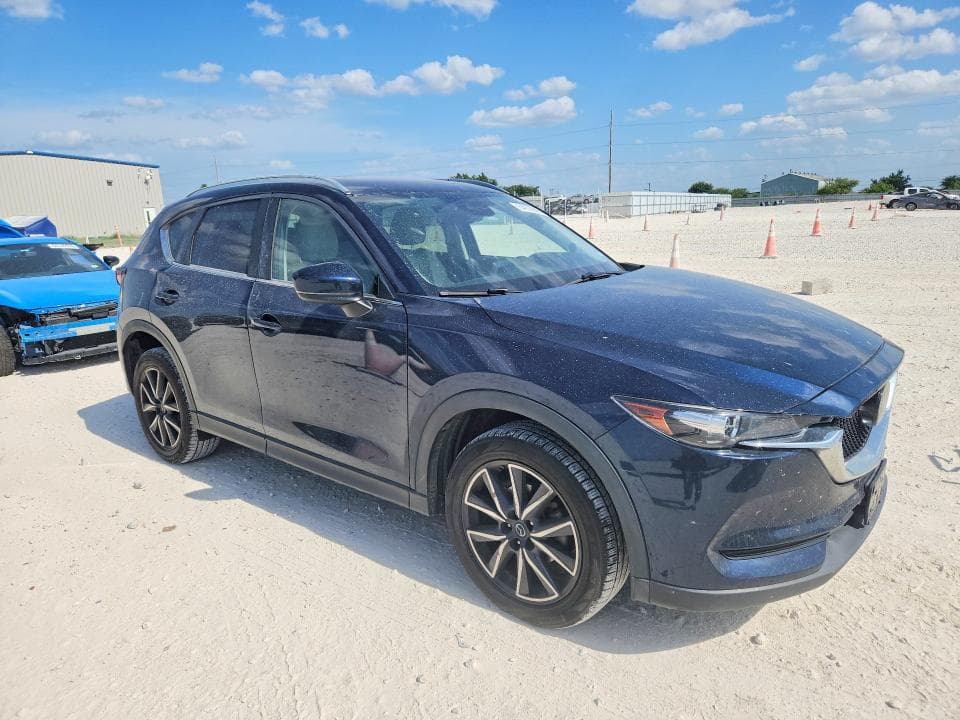 2018 MAZDA CX-5 TOURING 4