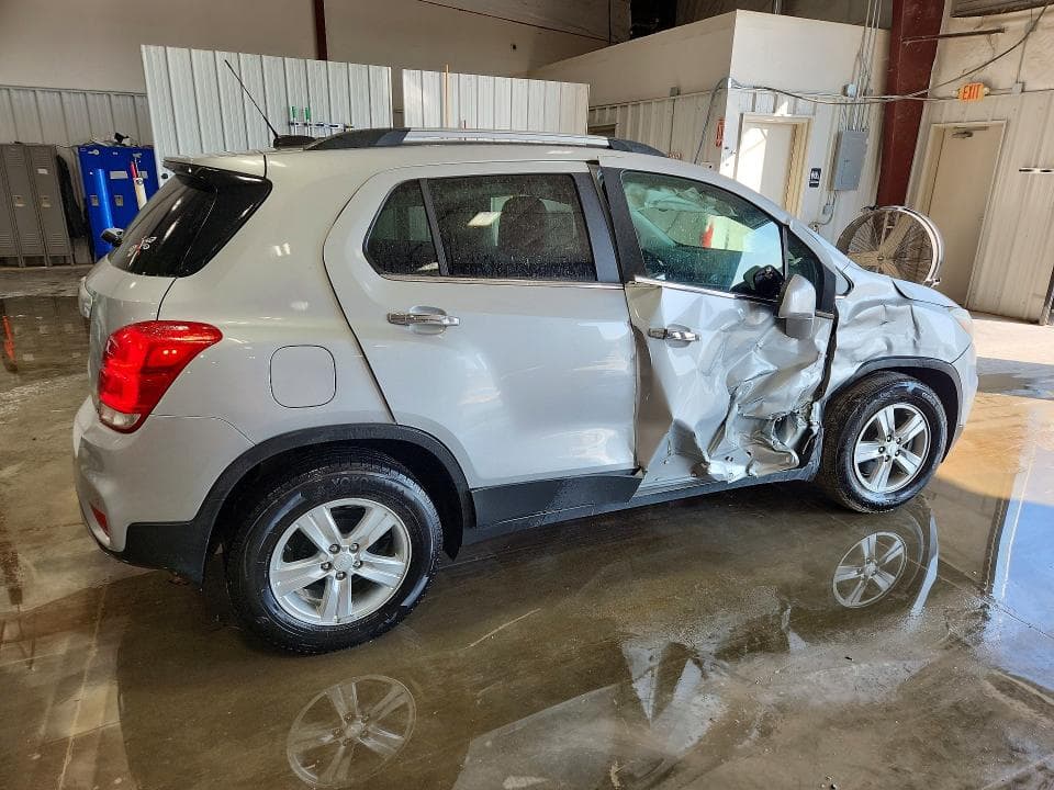 2020 CHEVROLET TRAX 1LT 3