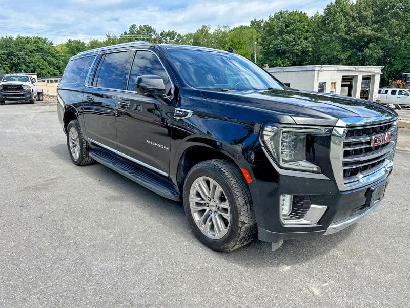 2022 GMC YUKON XL C1500 SLT 4