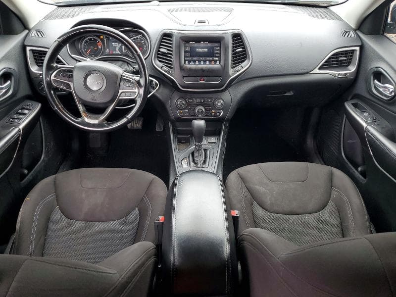 2019 JEEP CHEROKEE LATITUDE 8