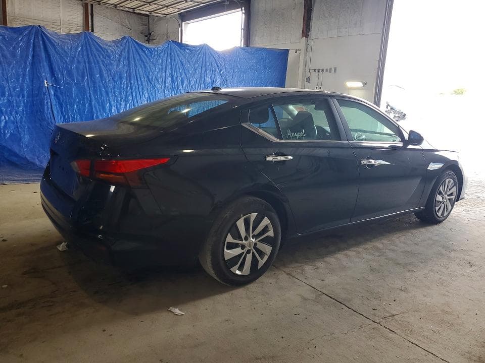 2019 NISSAN ALTIMA S 3
