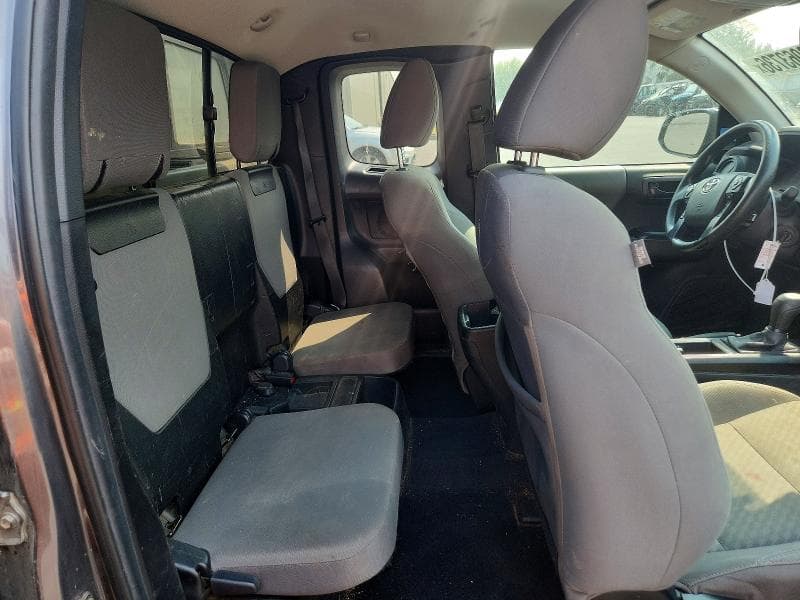 2022 TOYOTA TACOMA SR V6 10