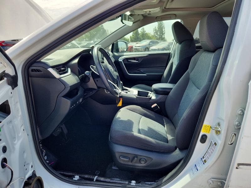2020 TOYOTA RAV4 HYBRID XLE 7