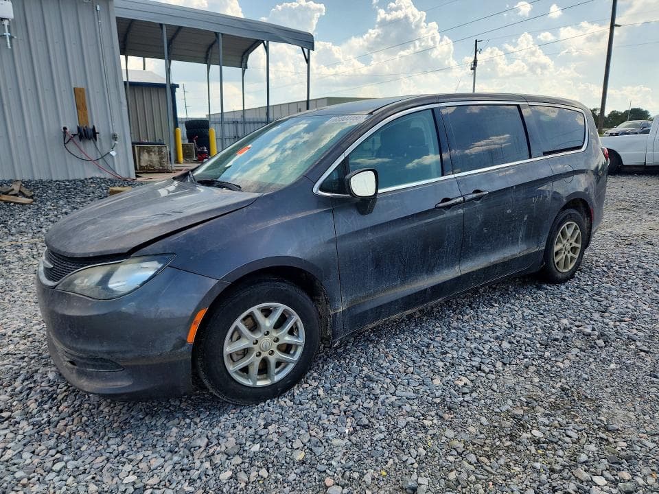 2020 CHRYSLER VOYAGER LX - 1