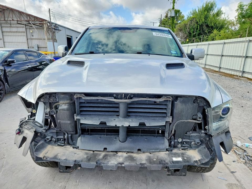 2017 RAM 1500 SPORT 5