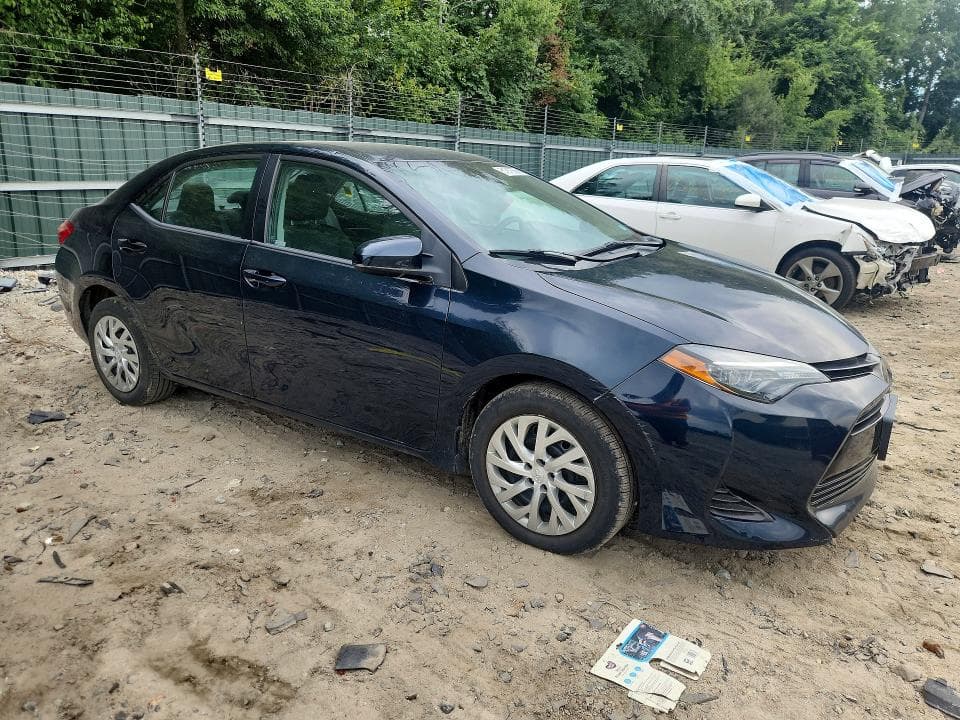 2019 TOYOTA COROLLA LE 4