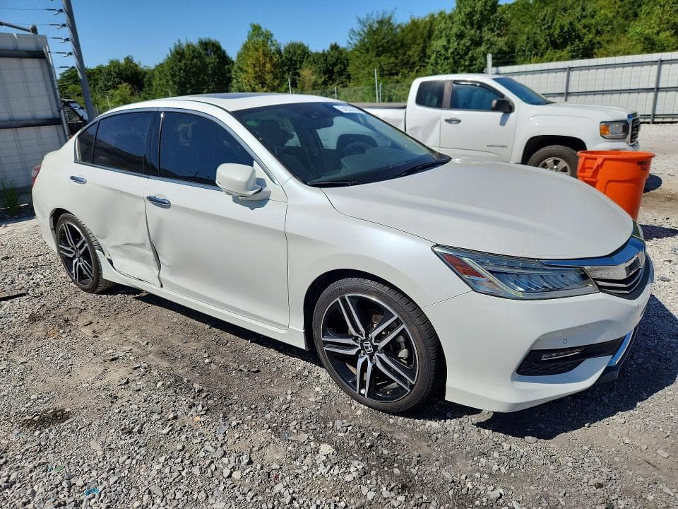 2017 HONDA ACCORD TOURING 4