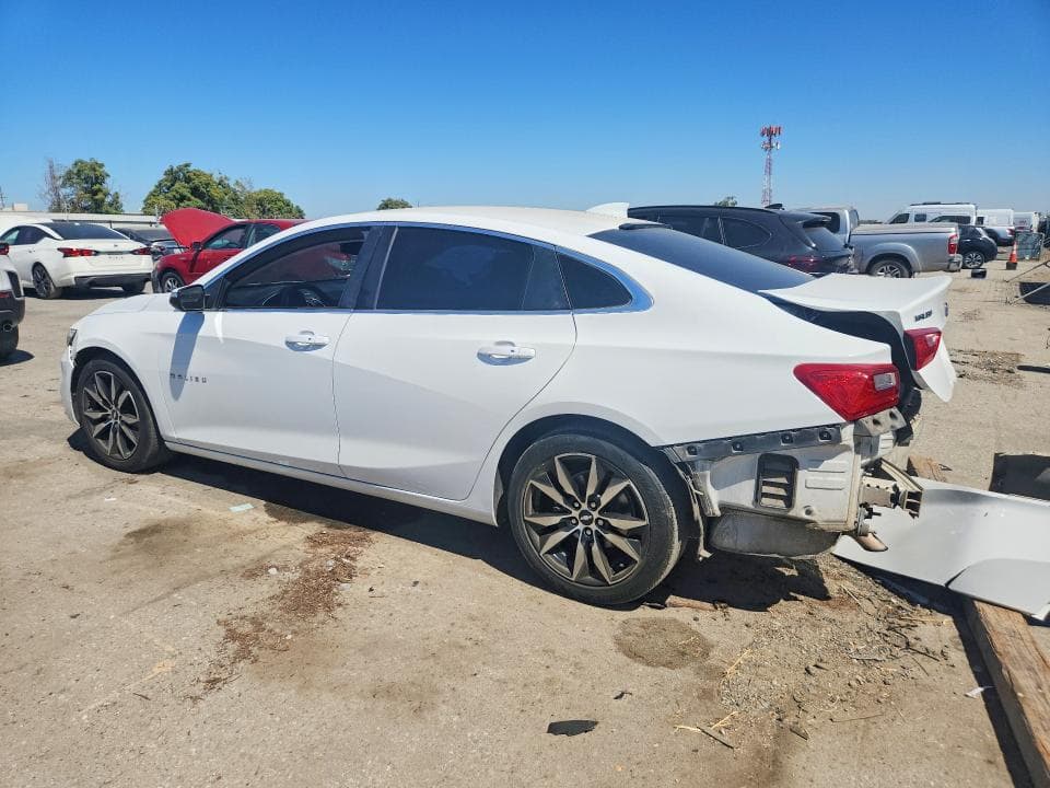2017 CHEVROLET MALIBU LT 2