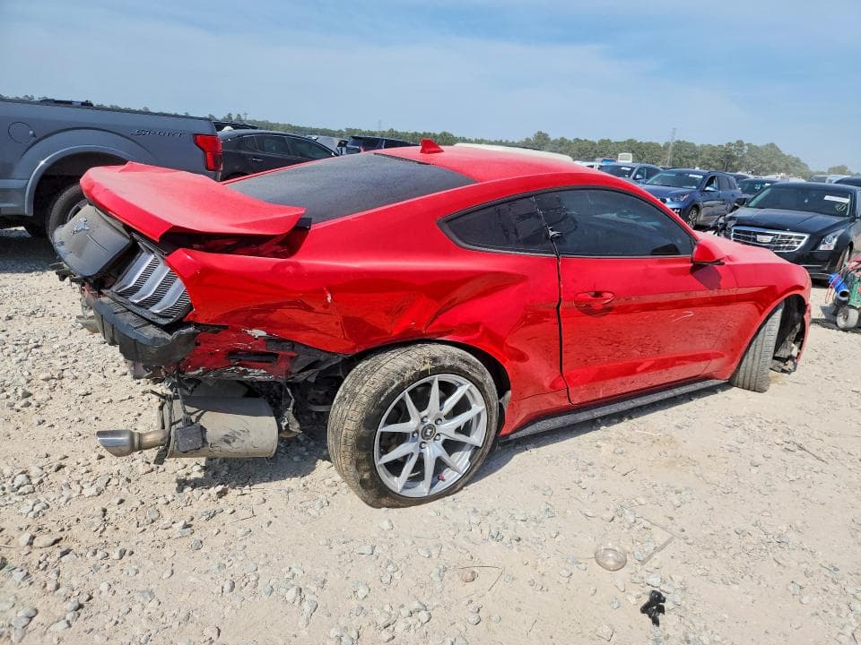2021 FORD MUSTANG 3