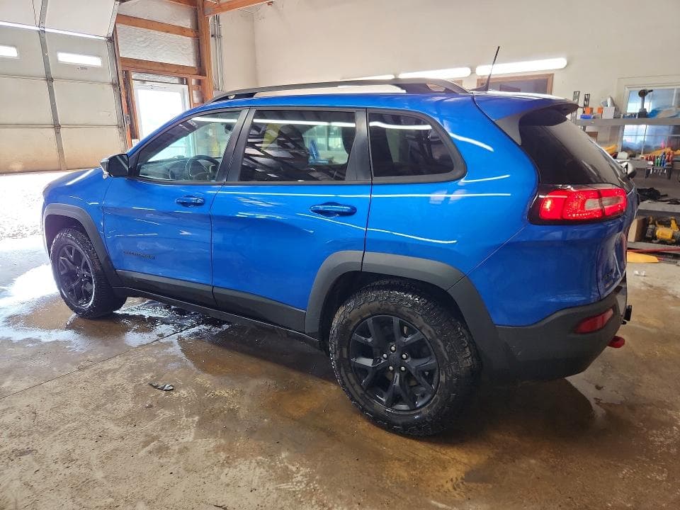 2018 JEEP CHEROKEE TRAILHAWK 2