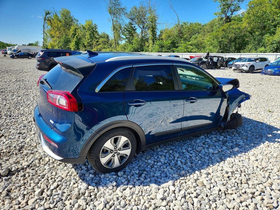 2019 KIA NIRO LX 3