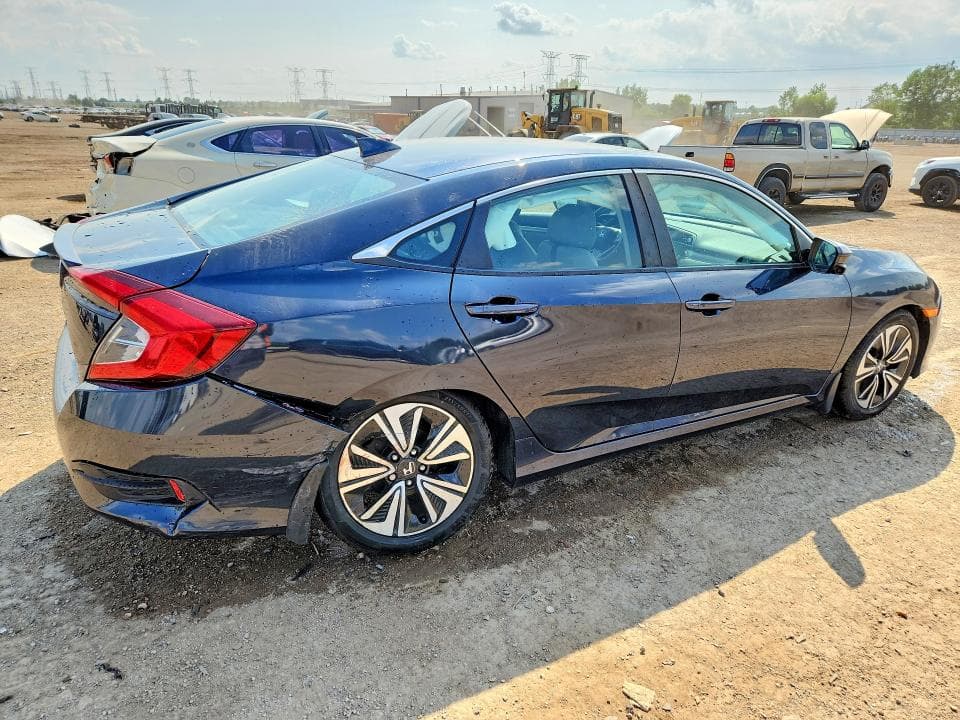 2017 HONDA CIVIC EX 3