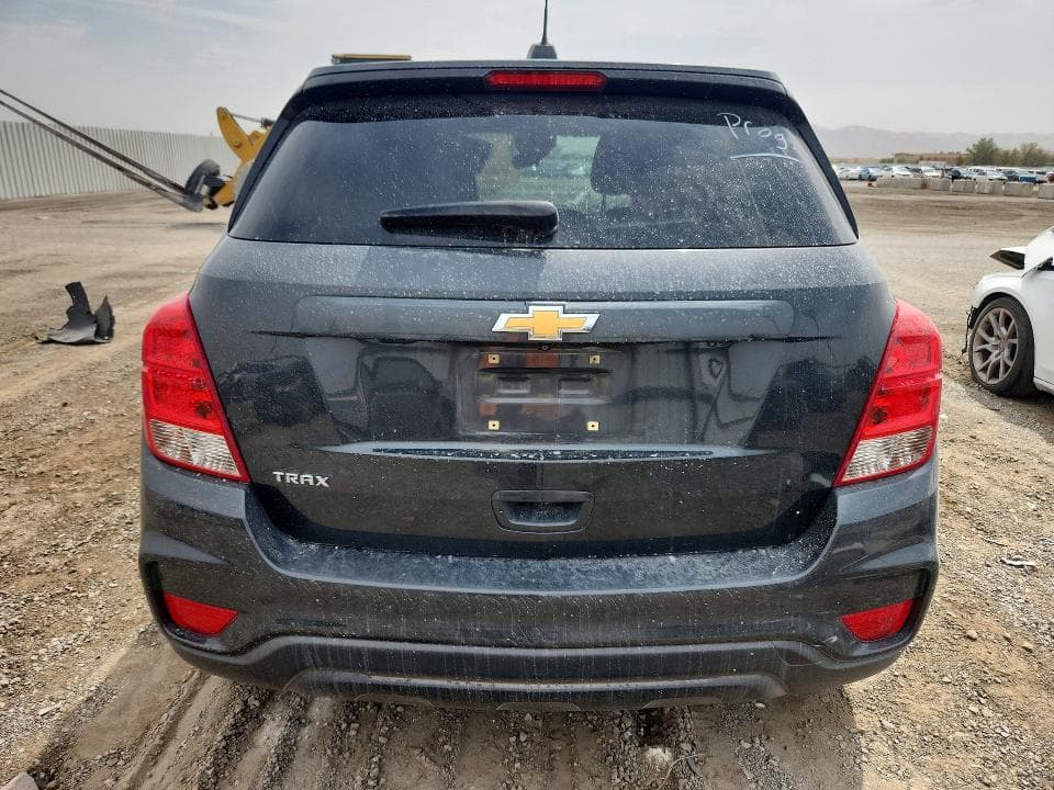 2020 CHEVROLET TRAX LS 6