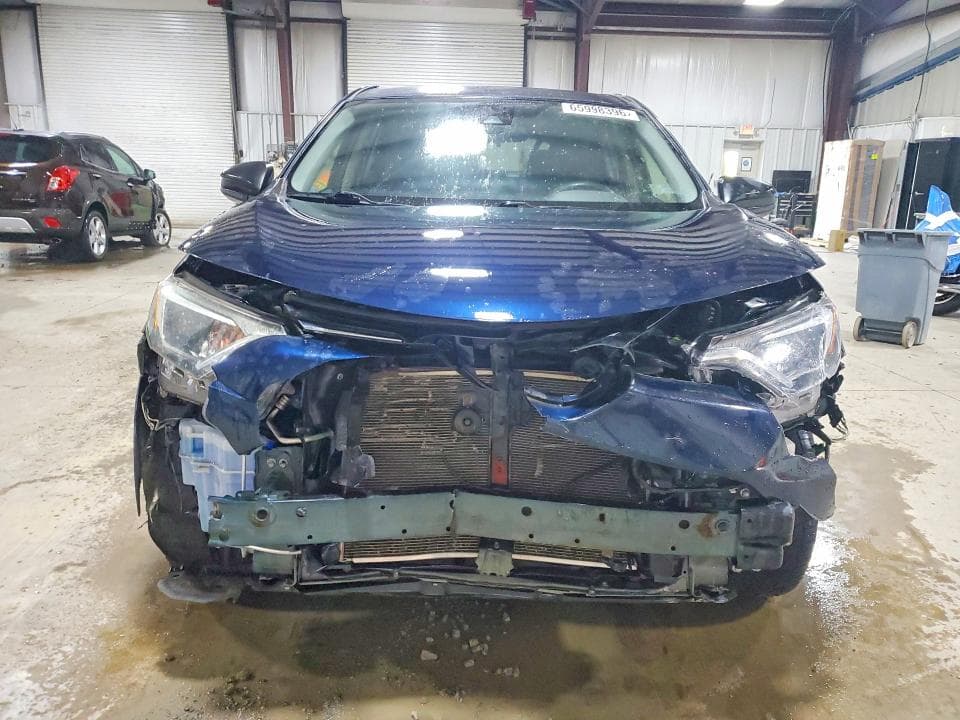 2018 TOYOTA RAV4 LE 5