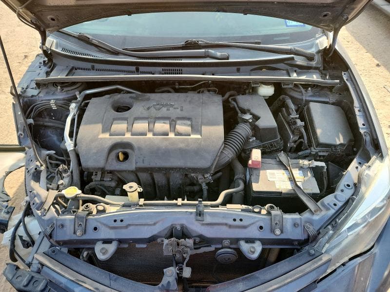 2017 TOYOTA COROLLA SE 11