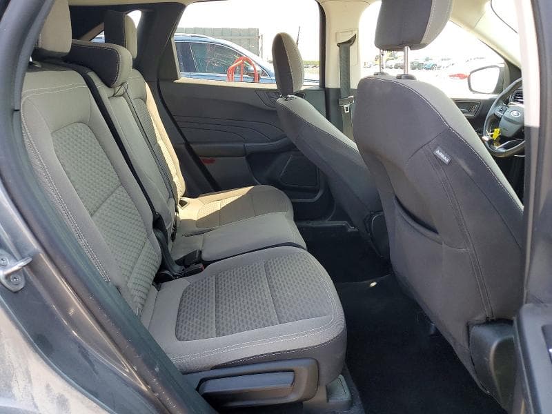 2022 FORD ESCAPE SE 11
