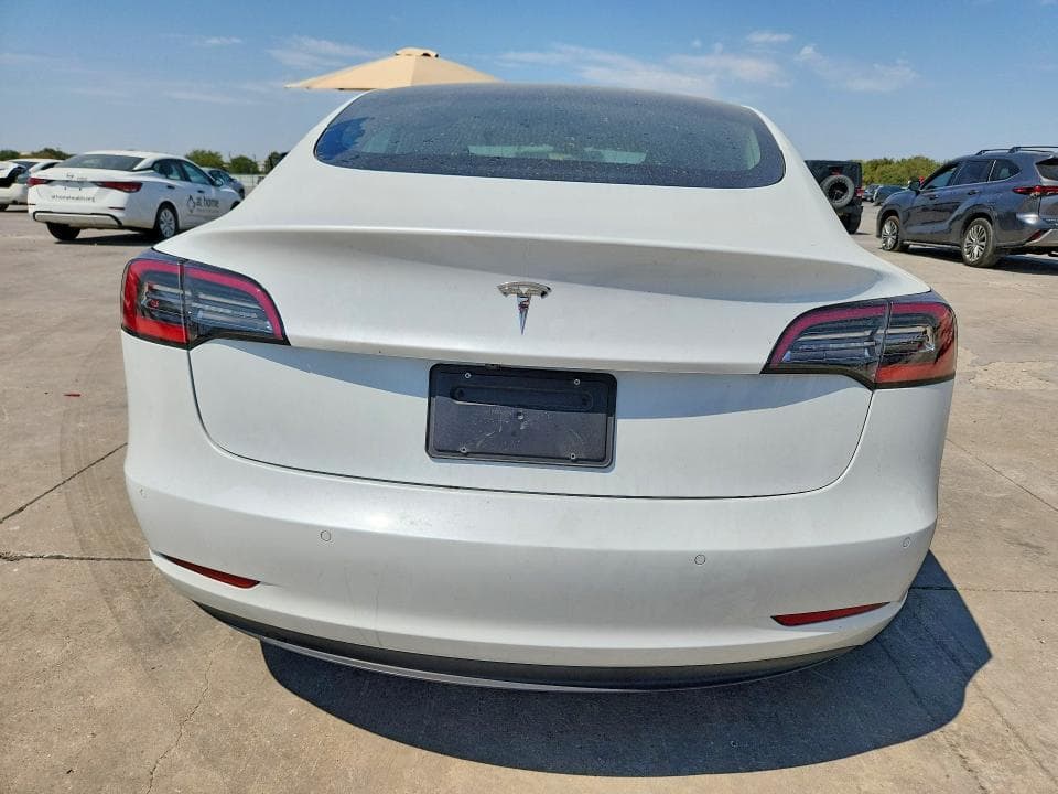 2020 TESLA MODEL 3 6
