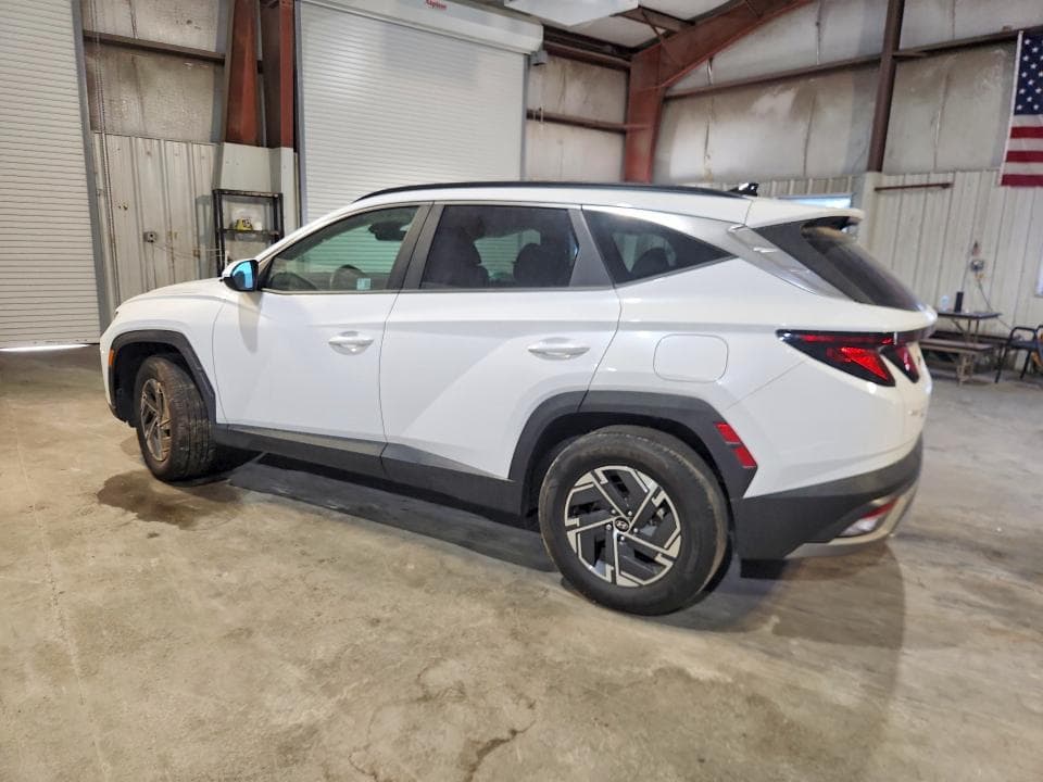 2025 HYUNDAI TUCSON BLUE 2
