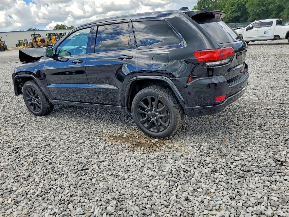 2019 JEEP GRAND CHEROKEE LAREDO 2