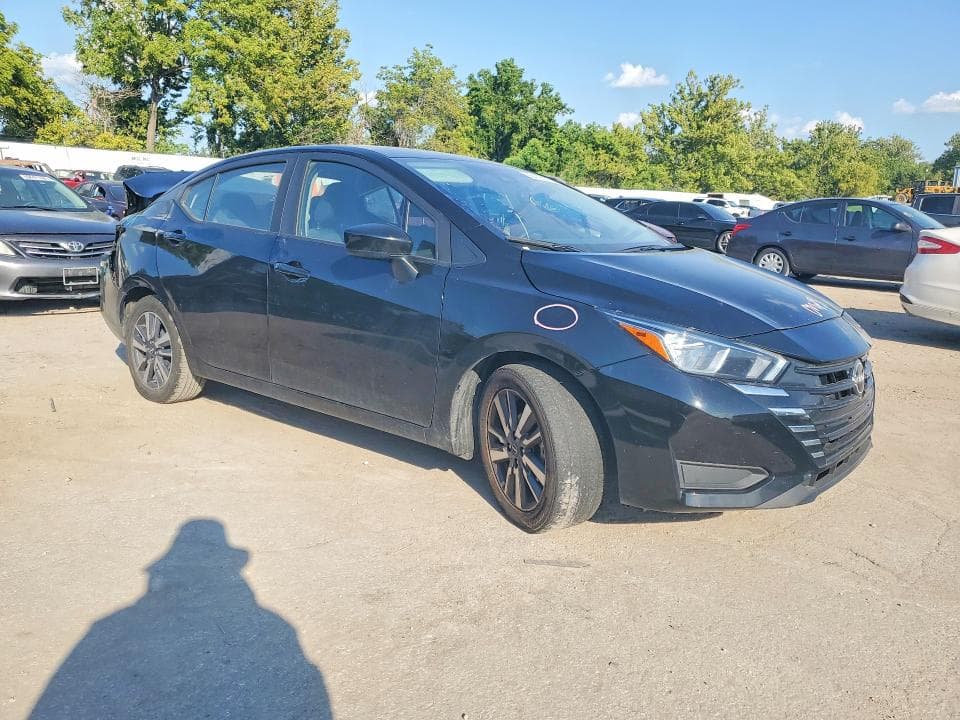 2023 NISSAN VERSA SV 4
