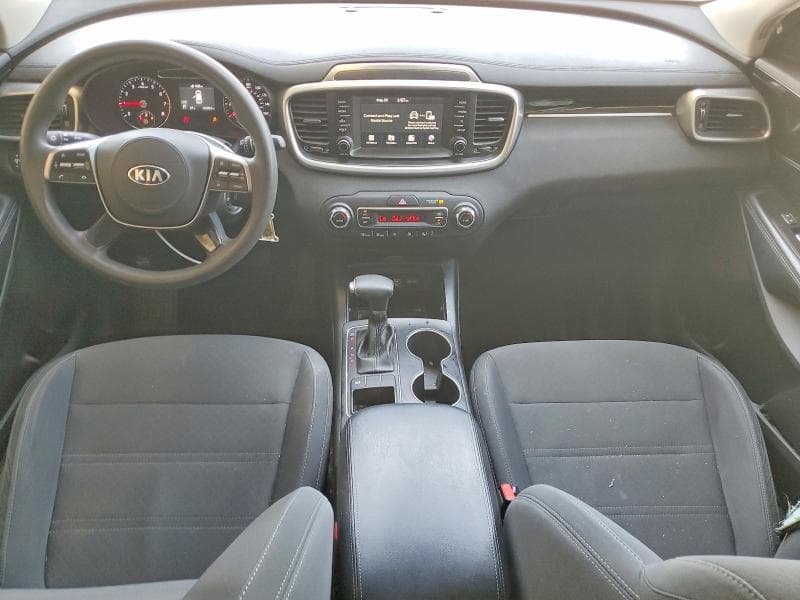 2019 KIA SORENTO LX V6 8