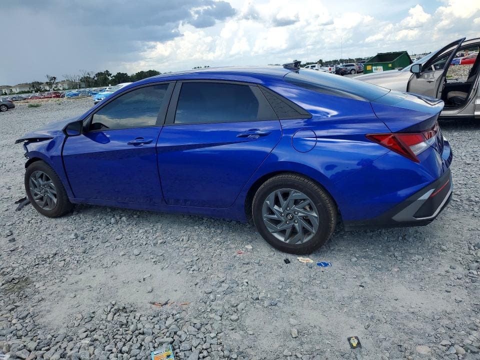 2024 HYUNDAI ELANTRA SEL 2