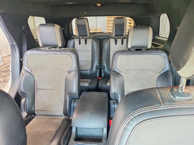 2017 FORD EXPLORER XLT 10