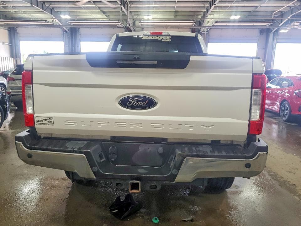 2017 FORD F350 SUPER DUTY 6
