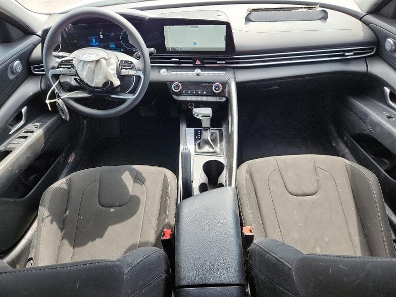 2024 HYUNDAI ELANTRA SEL 8
