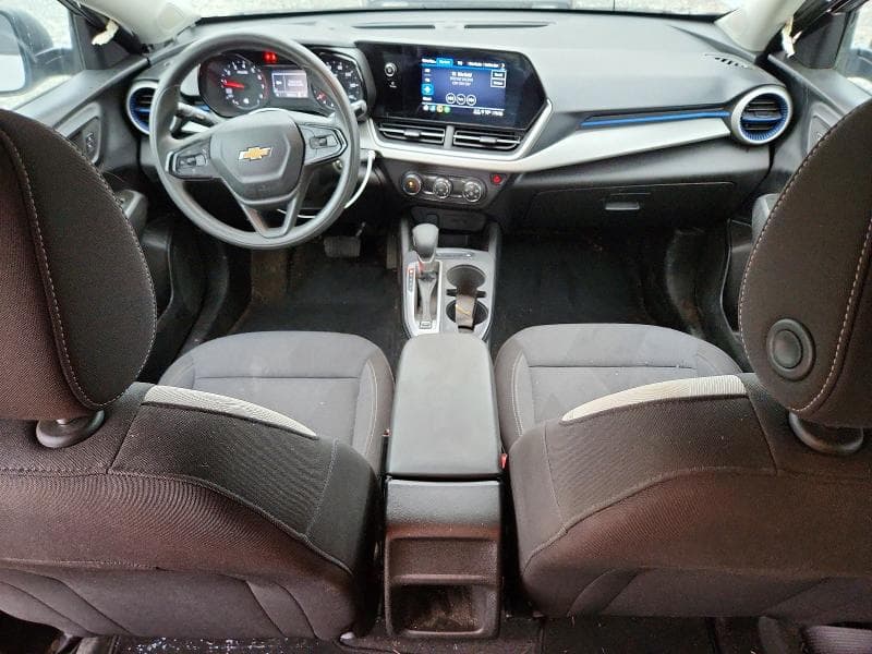 2024 CHEVROLET TRAX LS 8