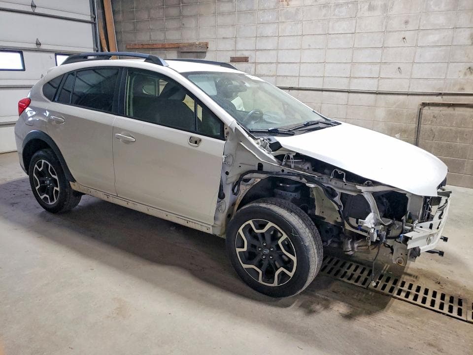 2017 SUBARU CROSSTREK 4