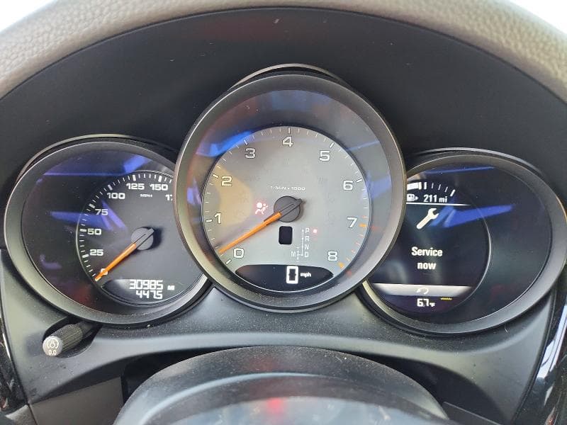 2019 PORSCHE MACAN S 9