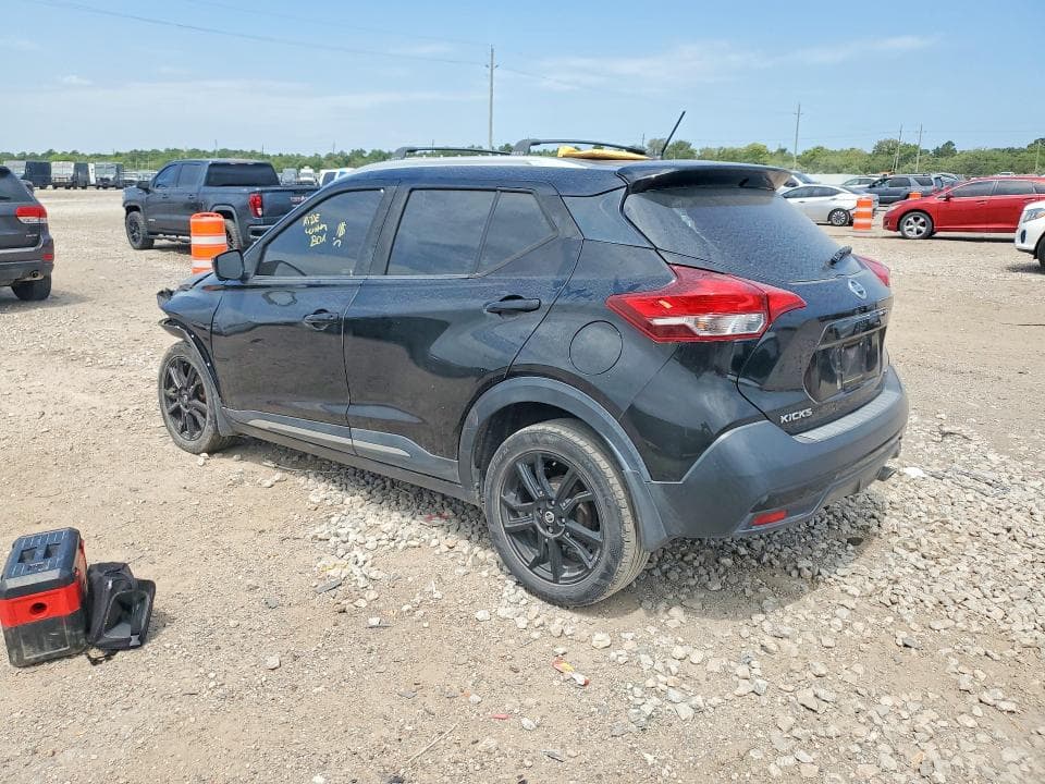 2019 NISSAN KICKS SR 2