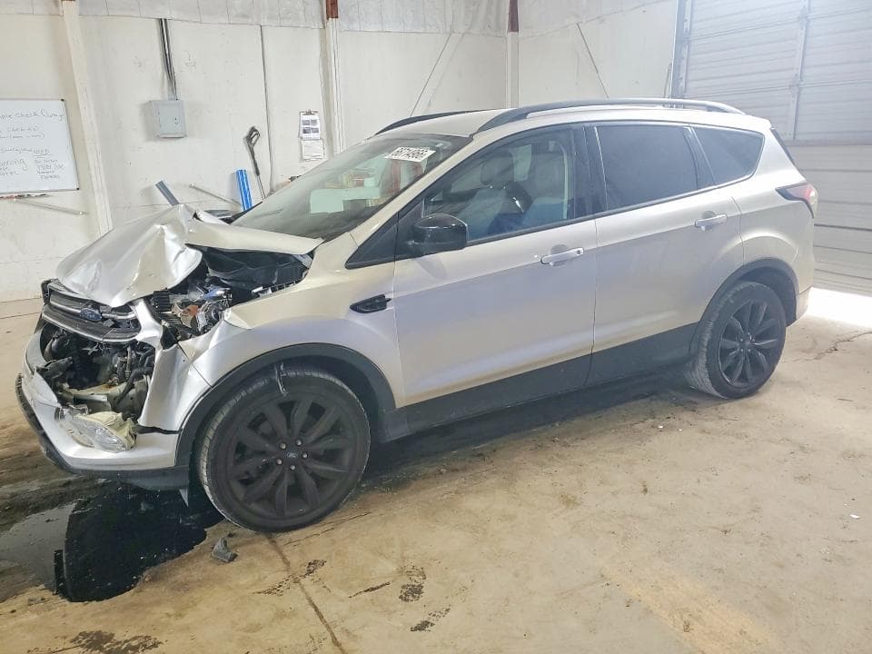 2017 FORD ESCAPE SE - 1