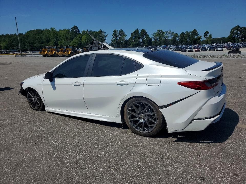 2025 TOYOTA CAMRY SE 2