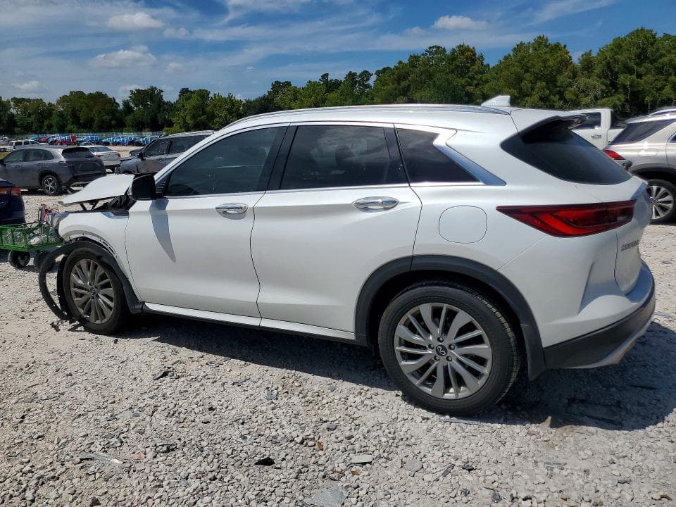 2024 INFINITI QX50 LUXE 2